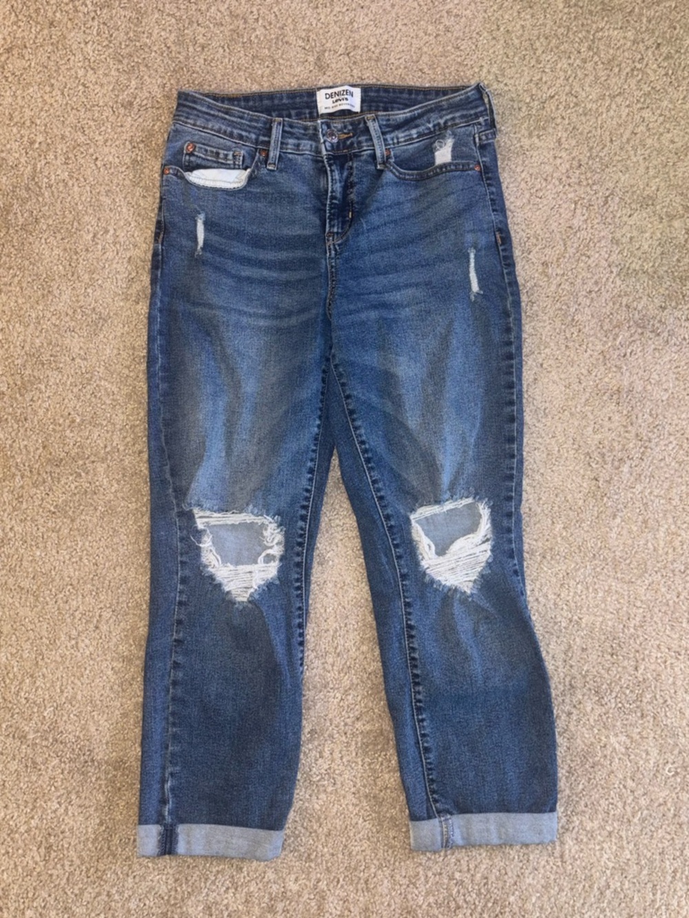 Levi's Blue Distressed Women's Boyfriend Jeans capri length